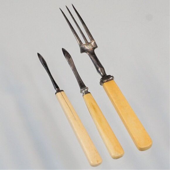 Antique 2 Nut Picks And 1 Fork Bakelite Handles Grandmas Kitchen - Picture 4 of 9